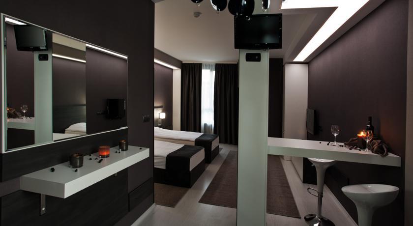 Hotel Idol トゥルゴヴィシテ 部屋 写真